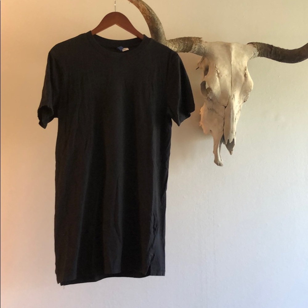 Extra long black tee shirt